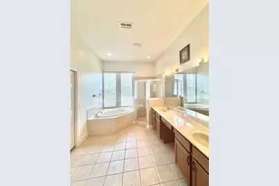 5525 Thorngrove Way, Spring Hill, FL 34609 - Photo 53