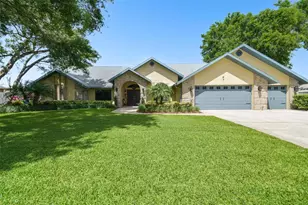 3612 Sugar Loaf Ln, Valrico, FL 33596 - Photo 15