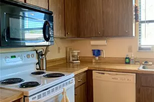 4558 Blossom Blvd, Zephyrhills, FL 33542 - Photo 37