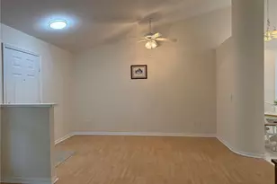 224 Chardonnay Pl, Valrico, FL 33594 - Photo 3