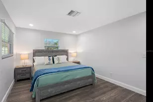 7202 8th Ave N, Saint Petersburg, FL 33710 - Photo 27