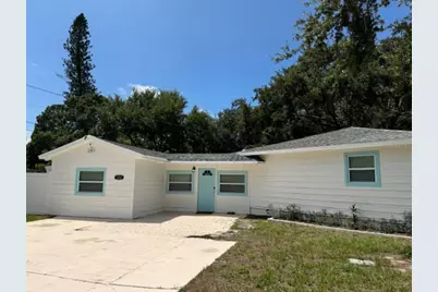 7202 8th Avenue N, Saint Petersburg, FL 33710 - Photo 1