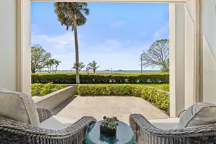 2087 Edgewater Dr, Clearwater, FL 33755 - Photo 9