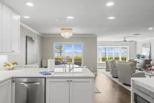 2087 Edgewater Dr, Clearwater, FL 33755 - Photo 19