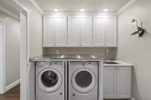 2087 Edgewater Dr, Clearwater, FL 33755 - Photo 39