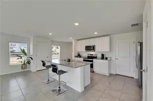 35260 Spruce Knob Ct, Dade City, FL 33525 - Photo 13