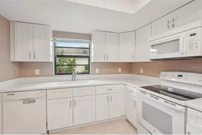 2529 Lancaster Drive, Sun City Center, FL 33573 - Photo 11