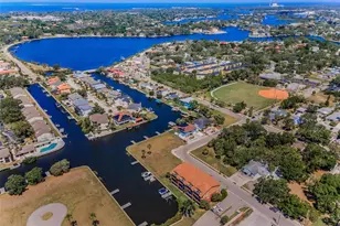 47 W Morgan St, Tarpon Springs, FL 34689 - Photo 7