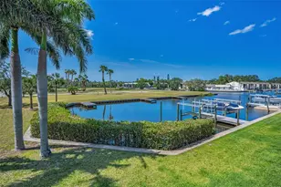 47 W Morgan St, Tarpon Springs, FL 34689 - Photo 1