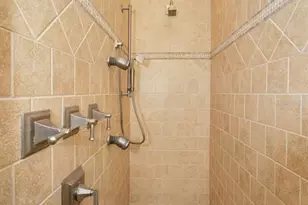 47 W Morgan St, Tarpon Springs, FL 34689 - Photo 45