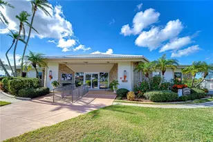 10190 Imperial Point Dr W, Largo, FL 33774 - Photo 23