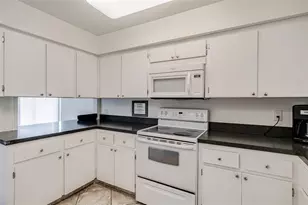 147 Bluff View Dr, Belleair Bluffs, FL 33770 - Photo 47