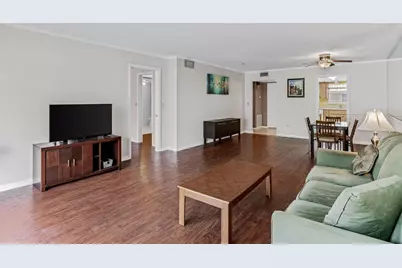 147 Bluff View Drive #206, Belleair Bluffs, FL 33770 - Photo 9