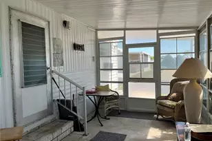 7254 Mt Fairfield Rd NE, Saint Petersburg, FL 33702 - Photo 3