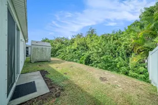 11527 Southern Creek Dr, Gibsonton, FL 33534 - Photo 25