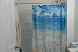 11527 Southern Creek Dr, Gibsonton, FL 33534 - Photo 13