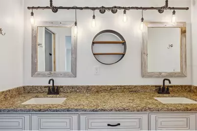 1308 W Perdiz Street, Tampa, FL 33612 - Photo 31