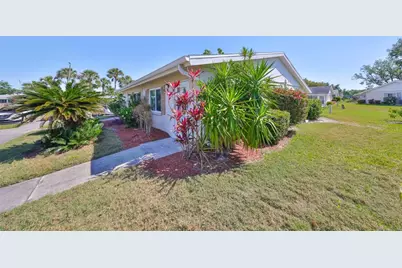 2202 Clubhouse Drive #174, Sun City Center, FL 33573 - Photo 3