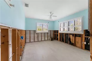 636 Tarawitt Dr, Longboat Key, FL 34228 - Photo 43