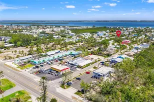 636 Tarawitt Dr, Longboat Key, FL 34228 - Photo 15