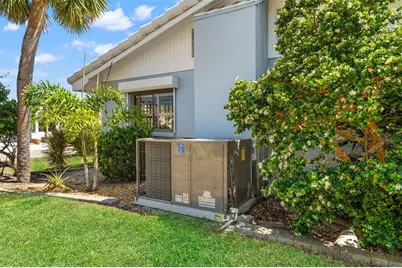 636 Tarawitt Drive, Longboat Key, FL 34228 - Photo 7