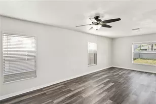 7350 Lumber Port Dr, Ruskin, FL 33573 - Photo 3