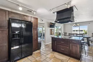 6241 Bayside Dr, New Port Richey, FL 34652 - Photo 23