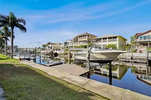 6241 Bayside Dr, New Port Richey, FL 34652 - Photo 77