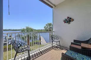 362 Coquina Dr, Tarpon Springs, FL 34689 - Photo 7