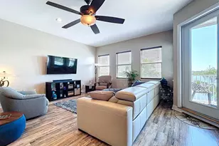 362 Coquina Dr, Tarpon Springs, FL 34689 - Photo 9