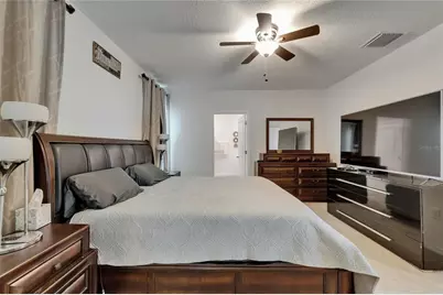 17006 Wave Tressle Place, Wimauma, FL 33598 - Photo 15