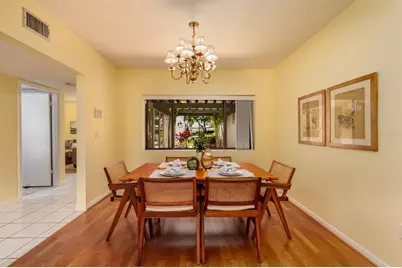4207 Fairway Run, Tampa, FL 33618 - Photo 11