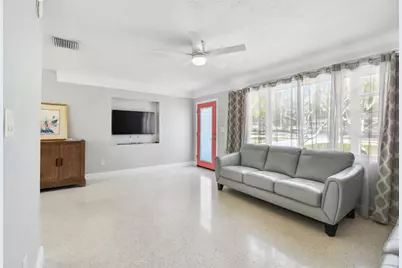 827 Virginia Street, Dunedin, FL 34698 - Photo 9