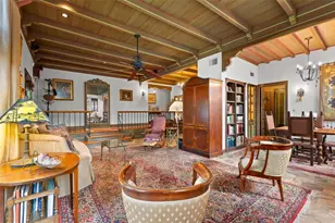 646 16th Ave NE, Saint Petersburg, FL 33704 - Photo 11