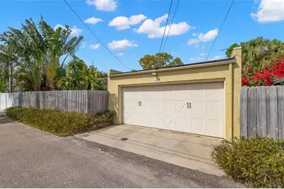 646 16th Avenue NE, Saint Petersburg, FL 33704 - Photo 31