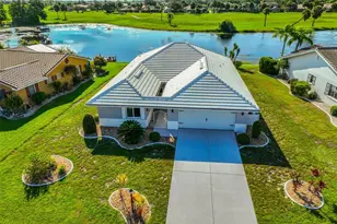 1806 Wolf Laurel Dr, Sun City Center, FL 33573 - Photo 1