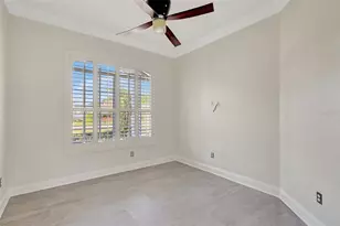 2863 Duncan Tree Cir, Valrico, FL 33594 - Photo 33
