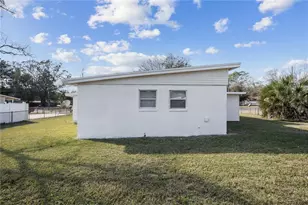 1913 Delaroche Dr W, Jacksonville, FL 32210 - Photo 13