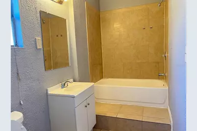 5211 Jersey Avenue S, Gulfport, FL 33707 - Photo 15