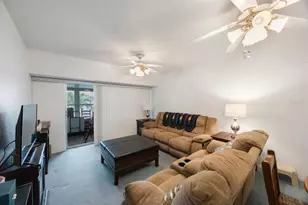 9945 47th Ave N, Saint Petersburg, FL 33708 - Photo 13