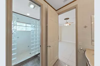 9460 Bearfoot Trail, Weeki Wachee, FL 34613 - Photo 29