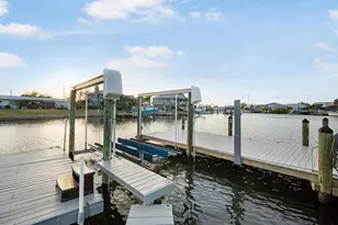 744 Spanish Main Dr, Apollo Beach, FL 33572 - Photo 5