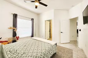 2735 Berkford Cir, Lakeland, FL 33810 - Photo 37