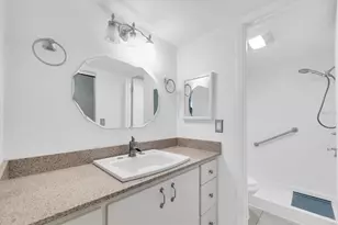 171 Medallion Blvd, Madeira Beach, FL 33708 - Photo 15