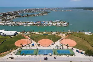 171 Medallion Blvd, Madeira Beach, FL 33708 - Photo 27