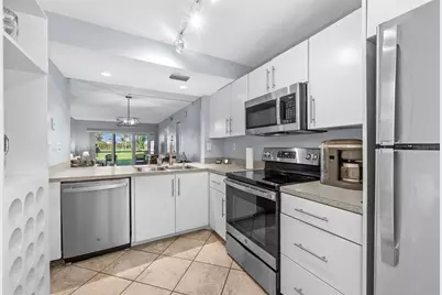 6269 Palma Del Mar Boulevard S #112, Saint Petersburg, FL 33715 - Photo 15