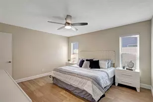 10884 118th St, Seminole, FL 33778 - Photo 25