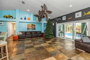 424 Island Cay Way, Apollo Beach, FL 33572 - Photo 17