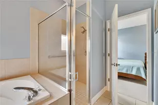 1742 Oakwood Estates Dr, Plant City, FL 33563 - Photo 29