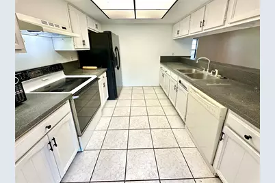 5454 Saddlebrook Way #2, Wesley Chapel, FL 33543 - Photo 7